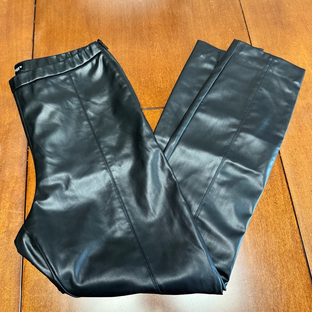 Zara Faux Leather High Waisted Split Back Hem Side Zip Black‎ Pants Size Large
